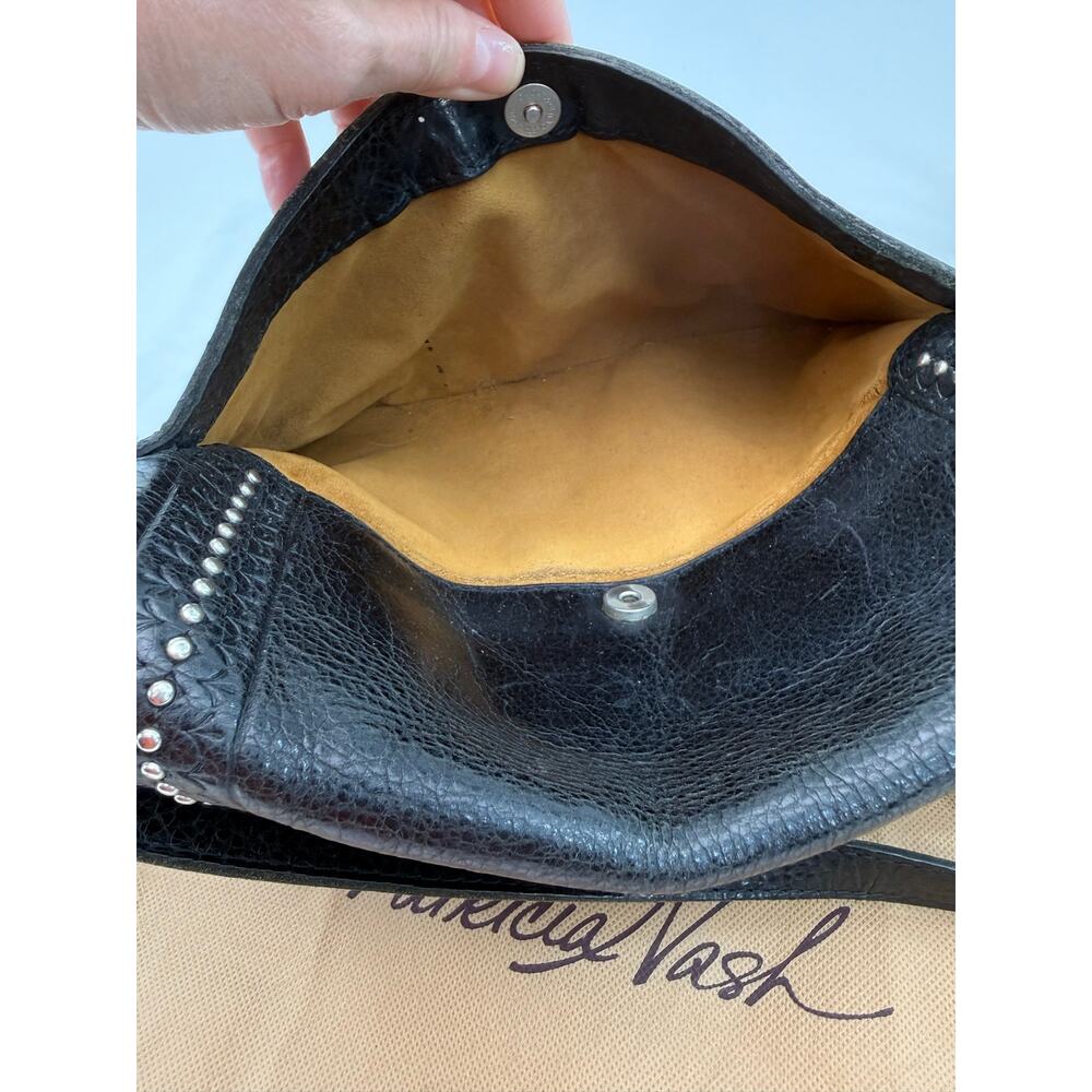Patricia Nash Beaumont Black Tooled Leather Crossbody Bag Tassel Boho Western - Picture 10 of 13